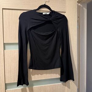 NA - KD Long Sleeve Top